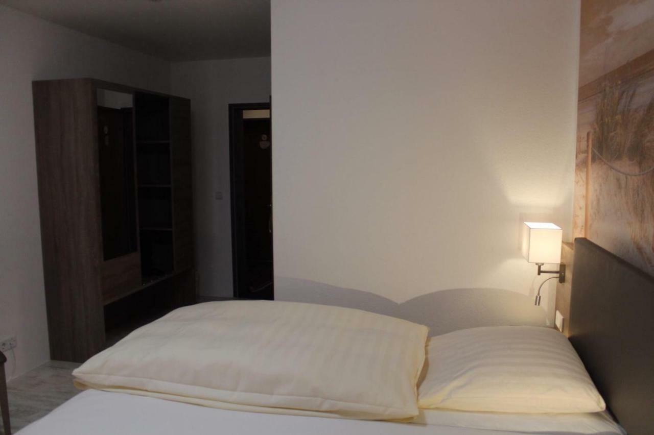 Friedeburg Hotel Zum Lutten Didi المظهر الخارجي الصورة